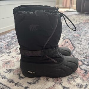 Sorel Youth Cub Snow Boot Size 6
